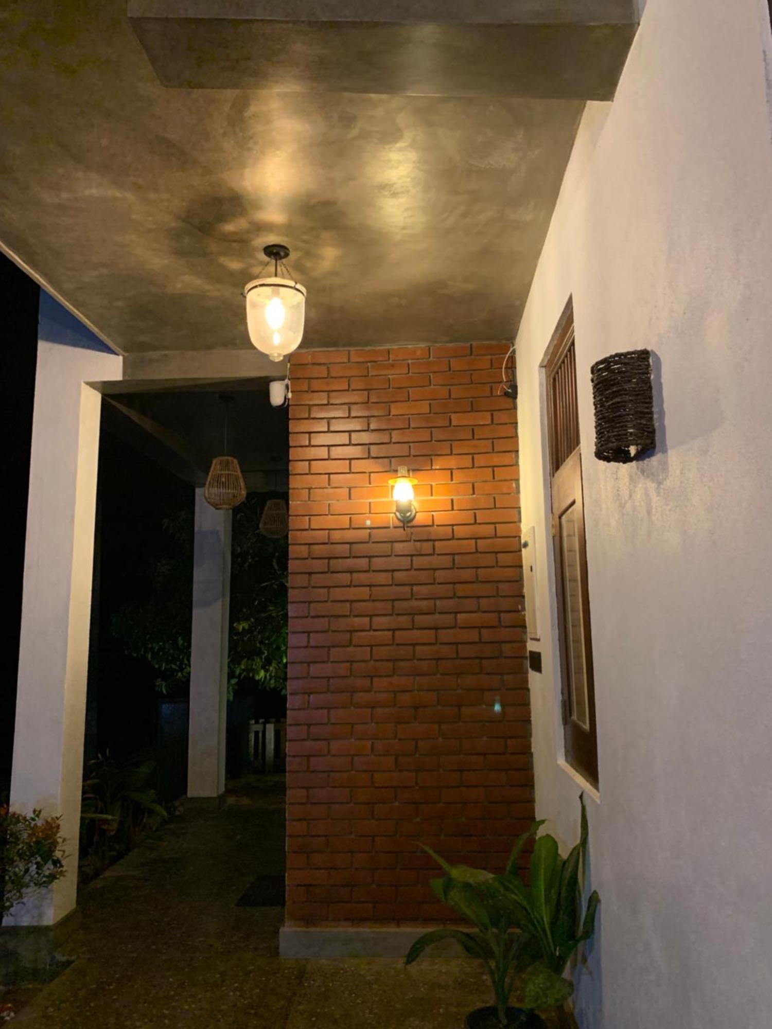Bed and Breakfast Thaproo Bay Hiriketiya Dikwella Sur Exterior foto