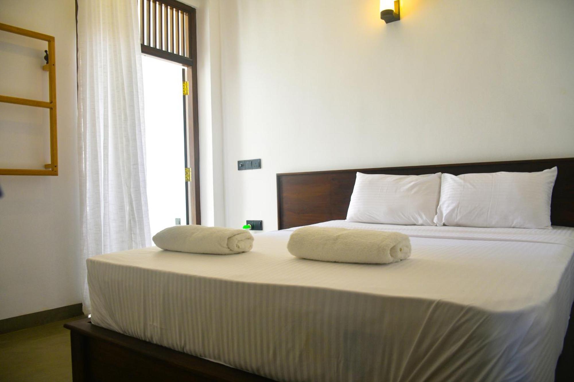 Bed and Breakfast Thaproo Bay Hiriketiya Dikwella Sur Exterior foto